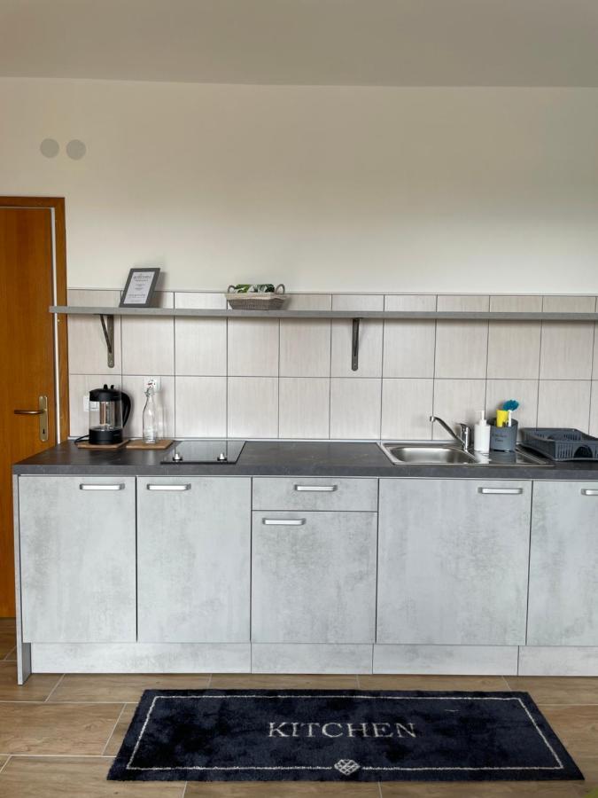 Apartment B&s